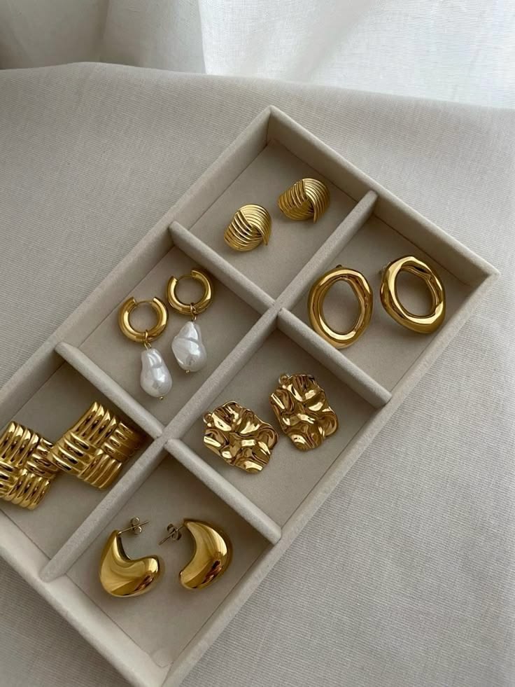 Earings