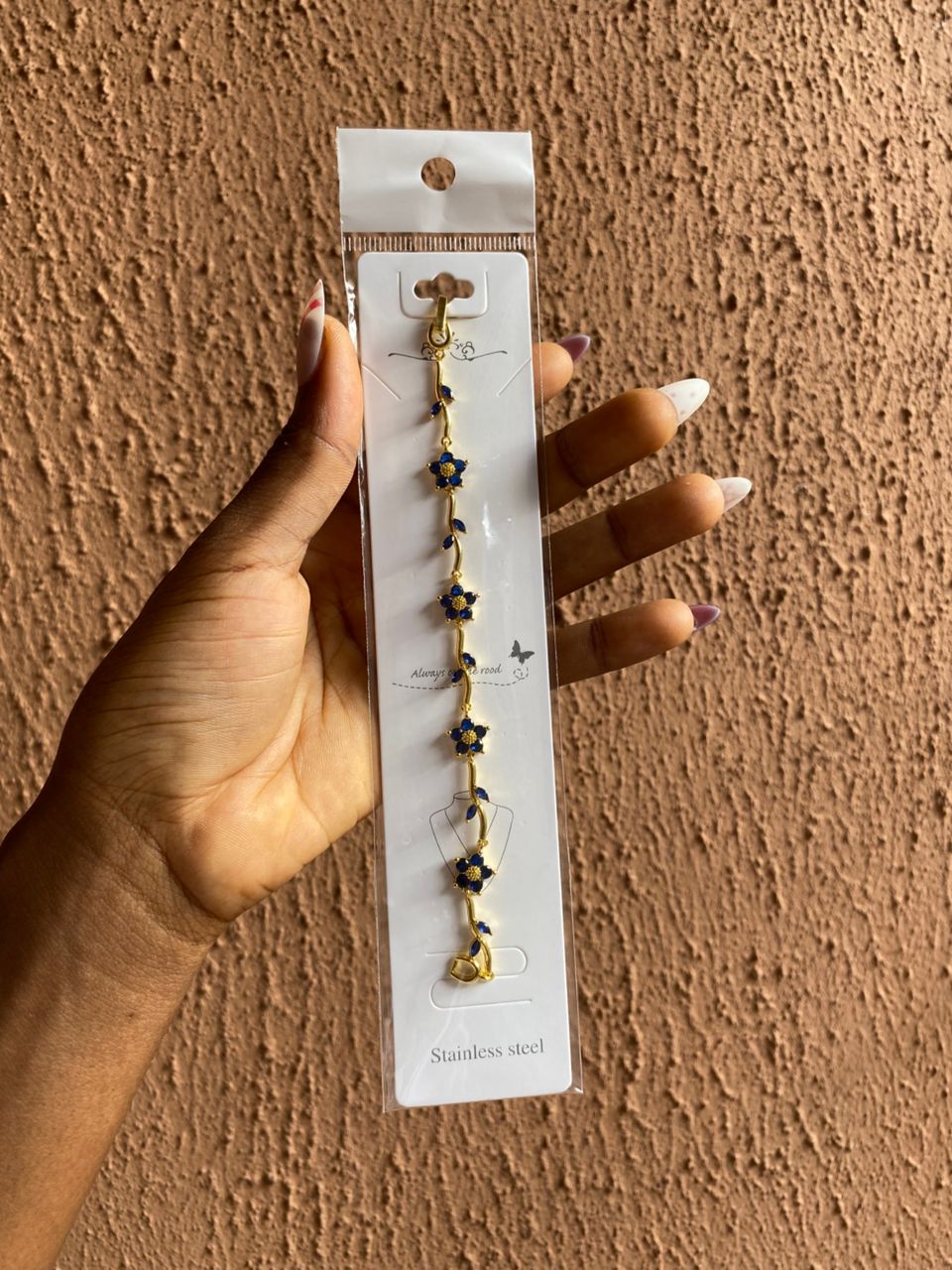 Flower bracelet