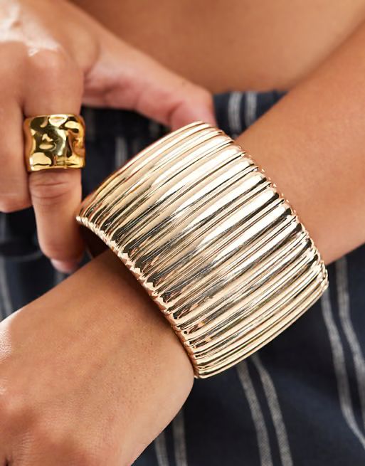 Big cuff bracelet