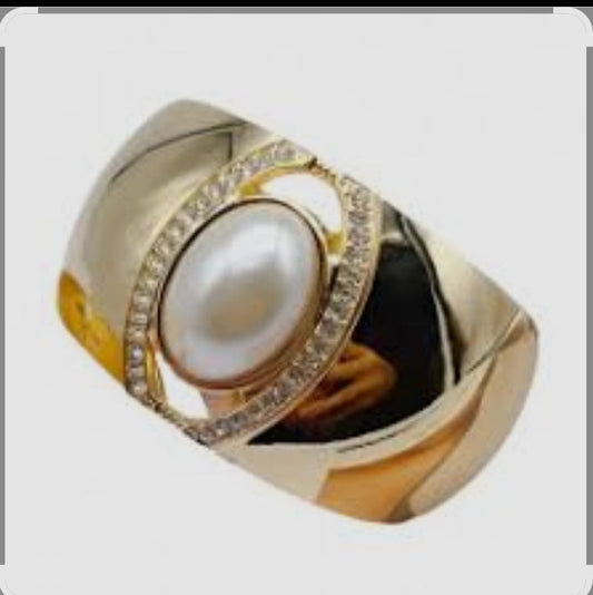 Pearl &stone cuff bracelet