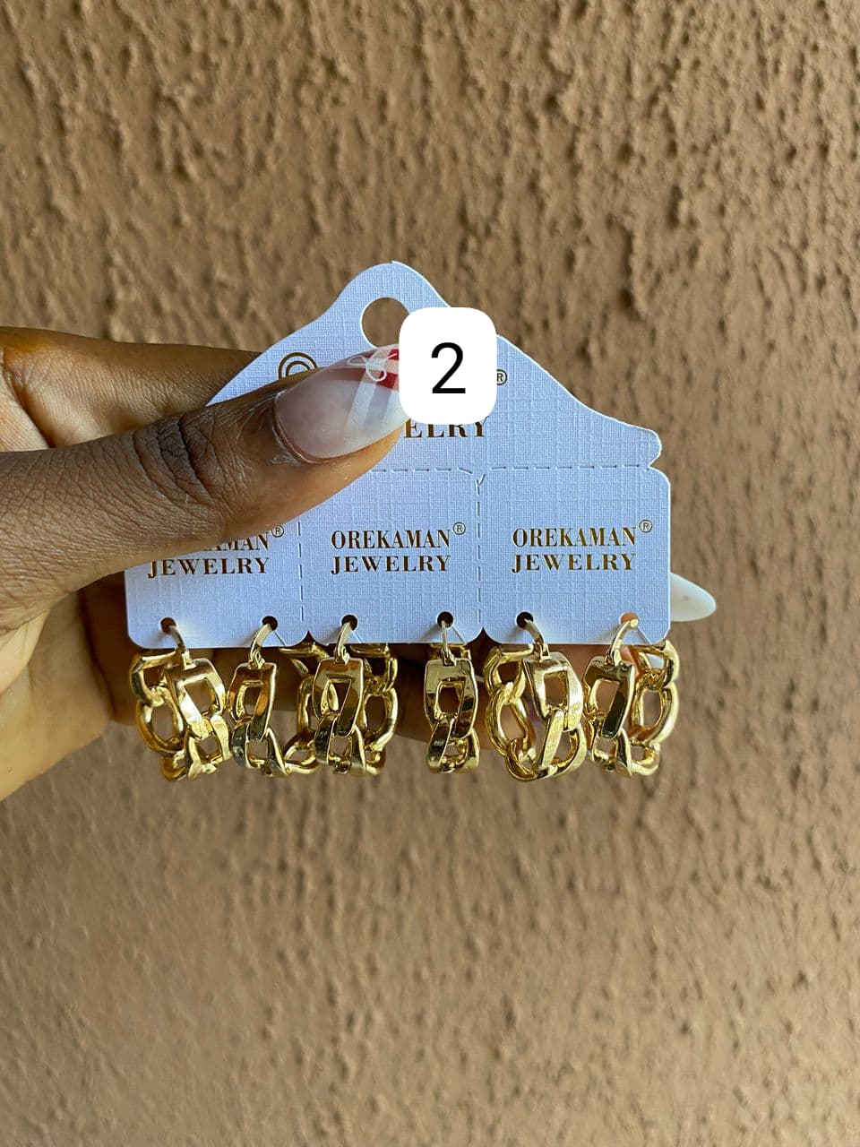 Plain gold circular earrings